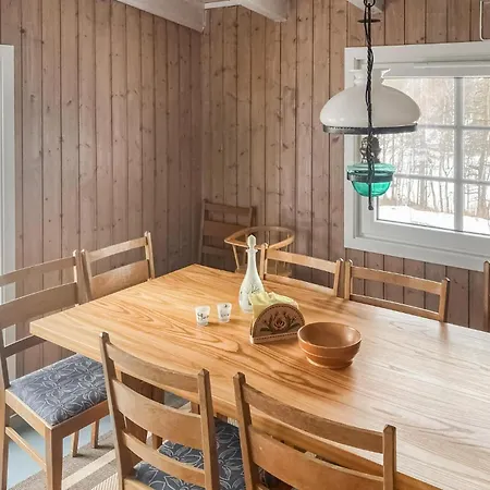 بيت للعطل Beautiful In With Kitchen Tingvatn